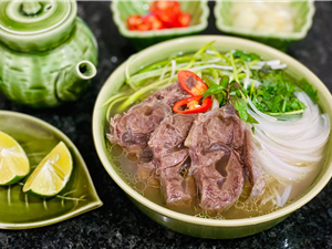 Tuyệt chiêu nấu phở đắt khách cho người kinh doanh