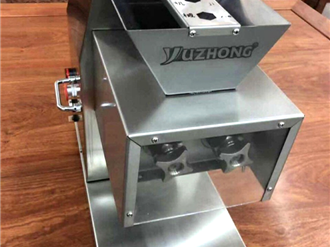 Máy xay thịt